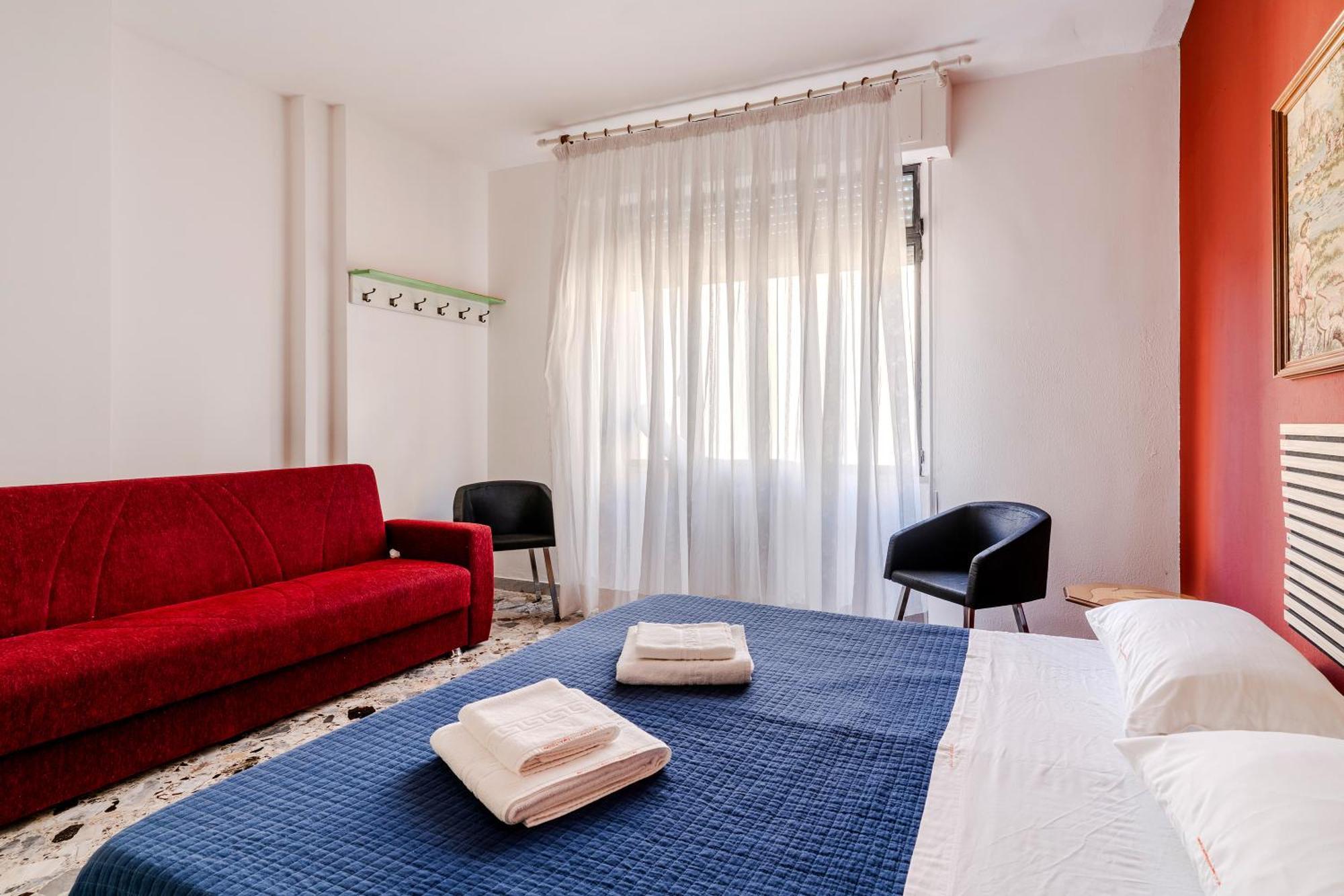 Casa Di Madre Antonia Hotell Brindisi Exteriör bild